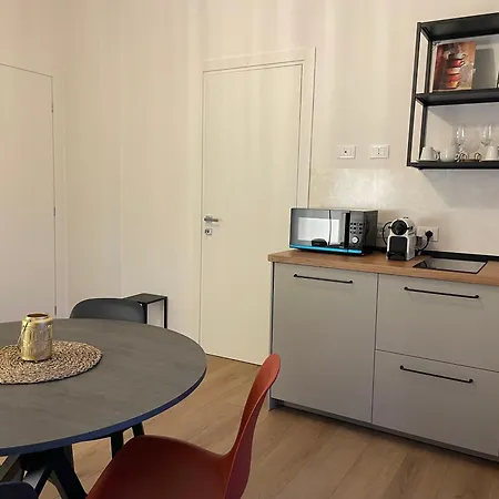 아파트 Casa Cleo - Accogliente Per 2 Persone 베로나